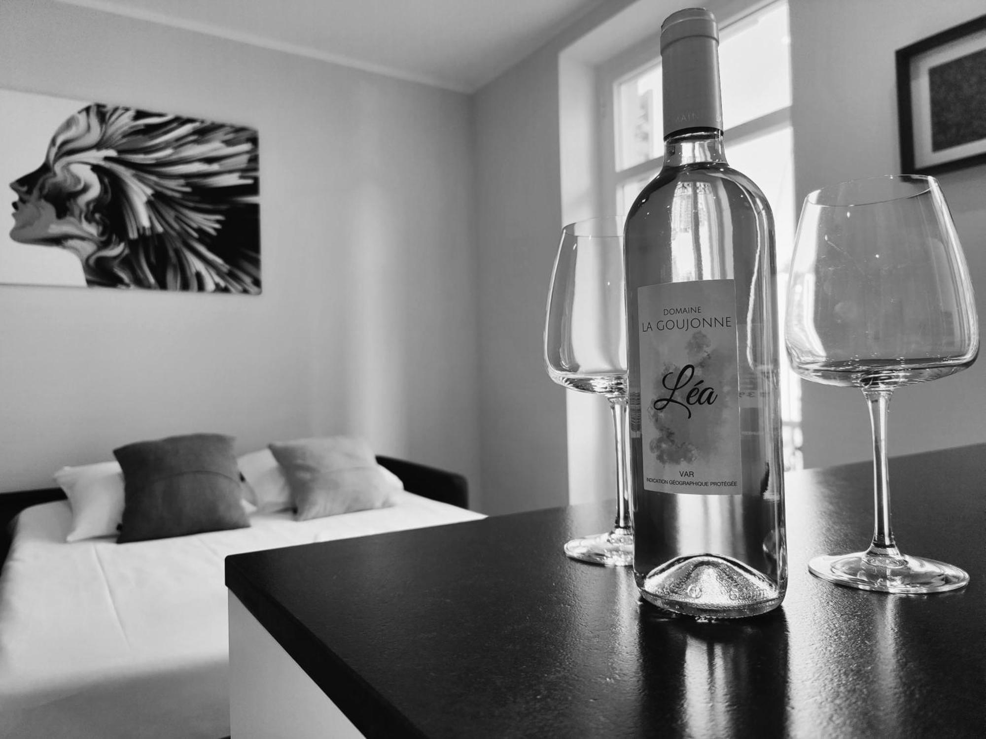 Le Coq Charlene - Monaco A 50M - New Apartment Beausoleil Exterior photo